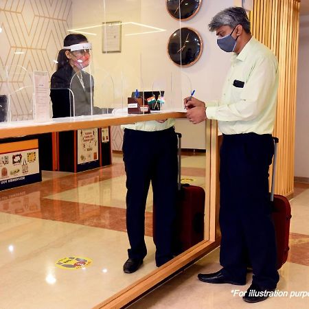 Hotel O Brave Knight มีรัท ภายนอก รูปภาพ